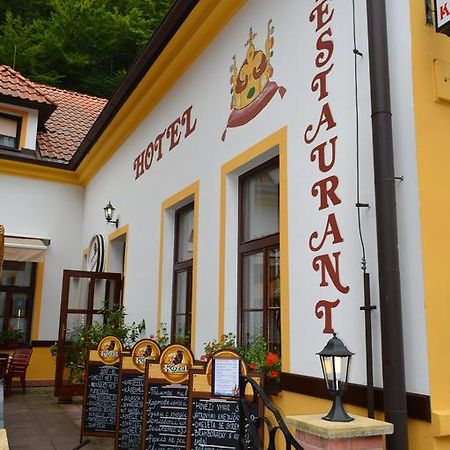 Hotel Koruna Karlstejn Luaran gambar