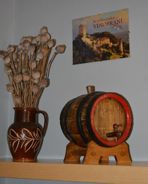 Hotel Koruna Karlstejn Luaran gambar