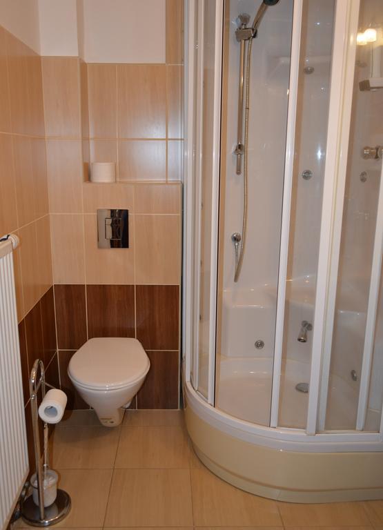 Hotel Koruna Karlstejn Bilik gambar